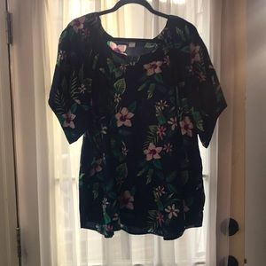 Old Navy summer floral linen shirt.